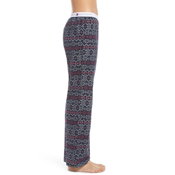 NEW Tommy Hilfiger Snowflake Pajama Pants Size Small - Picture 3 of 9